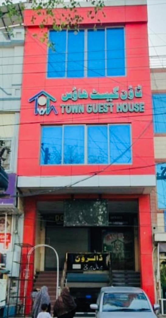 Town Guest House Toba Tek Singh Luaran gambar